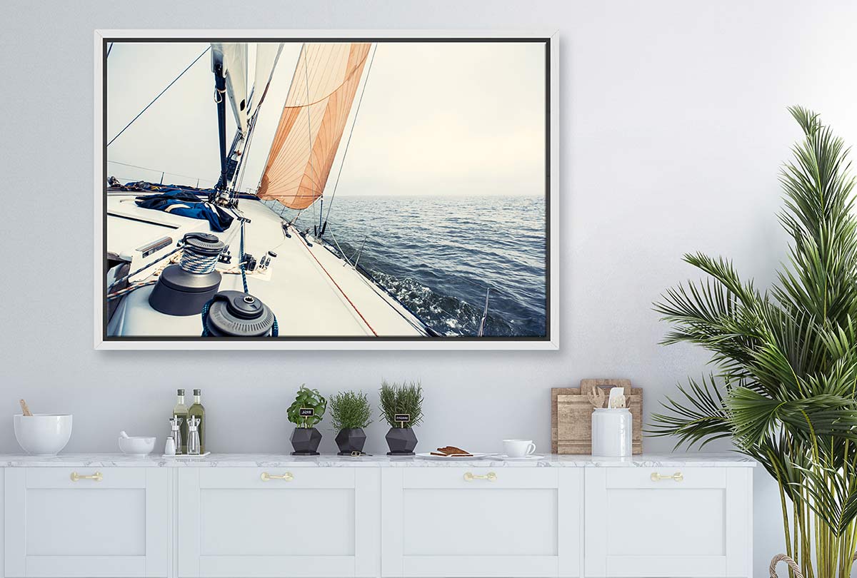Racing Yacht - Final Touch Decor