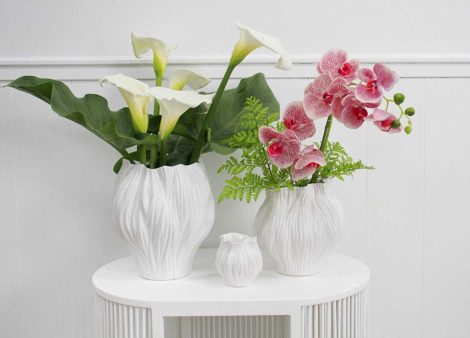 white vase bud 3